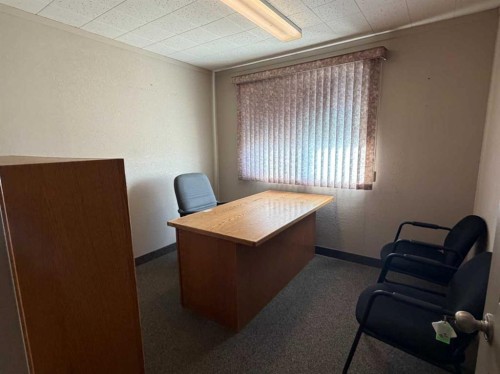 5807 60 Street, Taber, AB 