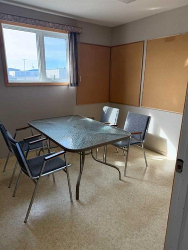 5807 60 Street, Taber, AB 