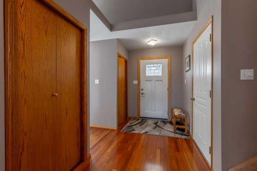 229 Coachwood Point West, Lethbridge, AB - Indoor Photo Showing Other Room