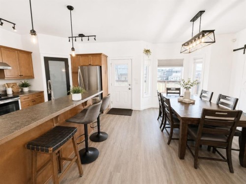 222 6A Street, Stirling, AB - Indoor
