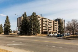 515-5 Berkley Place WESTLethbridge, AB T1K 5M9