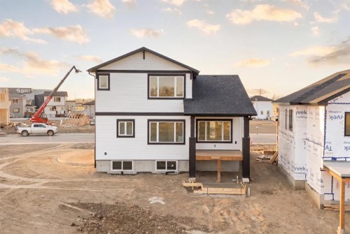 57 Malloy Terrace, Coaldale, AB - Outdoor