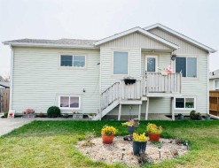 575 Rogers Avenue Picture Butte, AB T0K 1V0