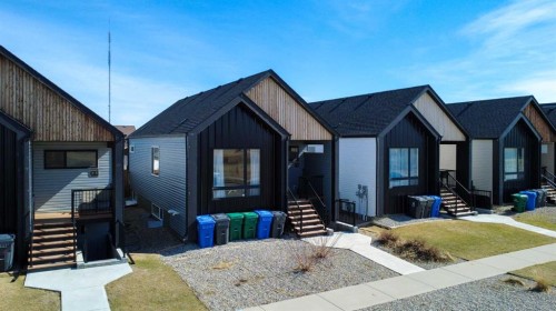 314 Uplands Boulevard NORTH Lethbridge, AB T1H 6R5