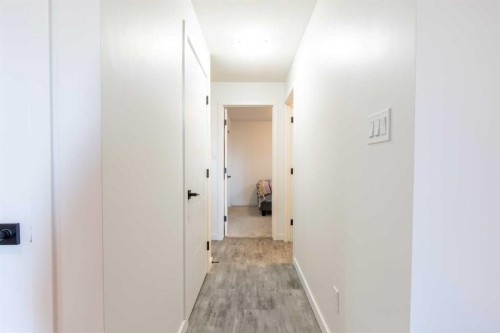 314 Uplands Boulevard North, Lethbridge, AB - Indoor Photo Showing Other Room