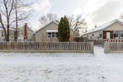 227 19 Street NORTHLethbridge, AB T1H 3J9