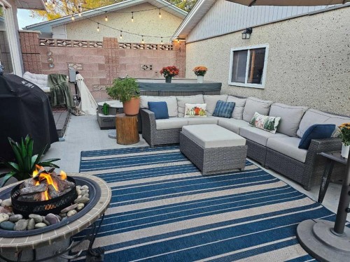 1707 Lakemount Boulevard South, Lethbridge, AB - Outdoor With Deck Patio Veranda With Exterior