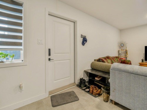 308 Uplands Boulevard North, Lethbridge, AB - Indoor Photo Showing Other Room