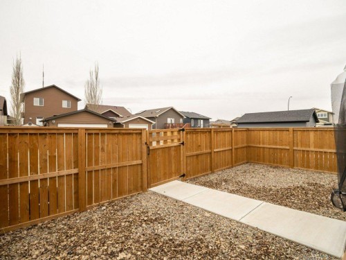308 Uplands Boulevard North, Lethbridge, AB - Outdoor