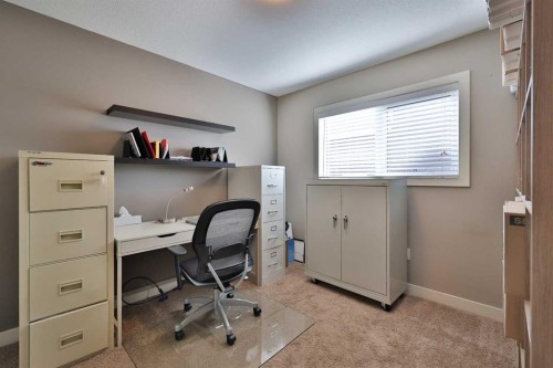 320 S 200 W, Raymond, AB - Indoor