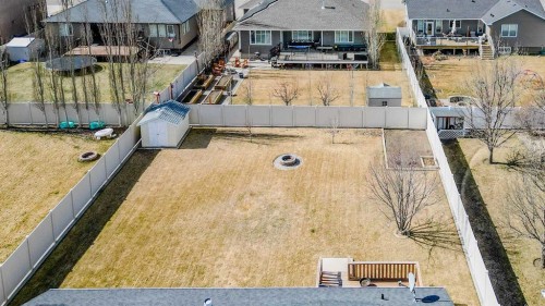 320 S 200 W, Raymond, AB - Outdoor With Deck Patio Veranda