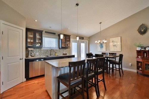 320 S 200 W, Raymond, AB - Indoor