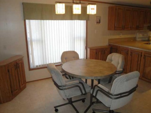 2902 30Th Avenue South, Lethbridge, AB 