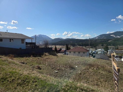 8630 21St Avenue, Coleman, AB 