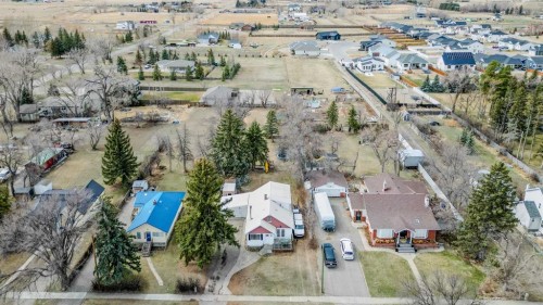 54 S 200 W, Raymond, AB - Outdoor With View