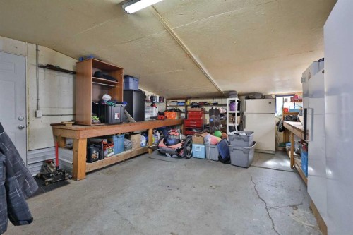 54 S 200 W, Raymond, AB - Indoor