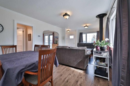 54 S 200 W, Raymond, AB - Indoor