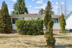 522 28 Street SOUTHLethbridge, AB T1J 3S9