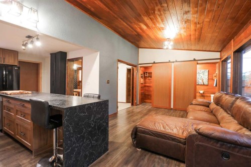 108 3 Street, Warner, AB - Indoor