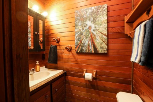 108 3 Street, Warner, AB - Indoor Photo Showing Bathroom