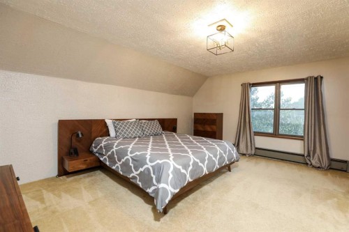 108 3 Street, Warner, AB - Indoor Photo Showing Bedroom