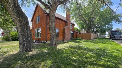 108 3 Street, Warner, AB - Outdoor