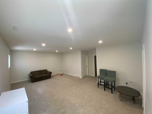 130 Prairie Gold St, Taber, AB - Indoor