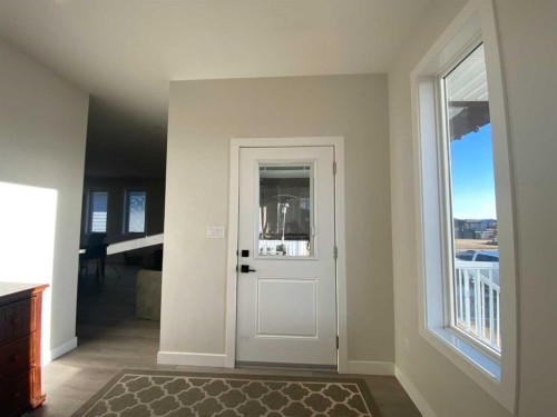 130 Prairie Gold St, Taber, AB - Indoor Photo Showing Other Room