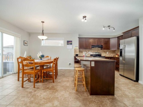 1601 Coalbanks Boulevard West, Lethbridge, AB - Indoor