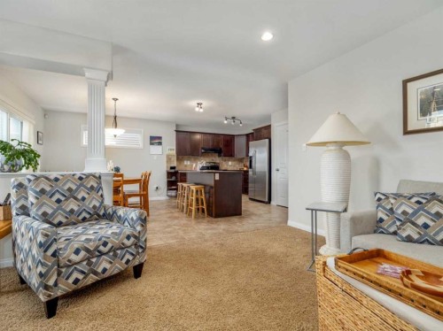 1601 Coalbanks Boulevard West, Lethbridge, AB - Indoor Photo Showing Living Room
