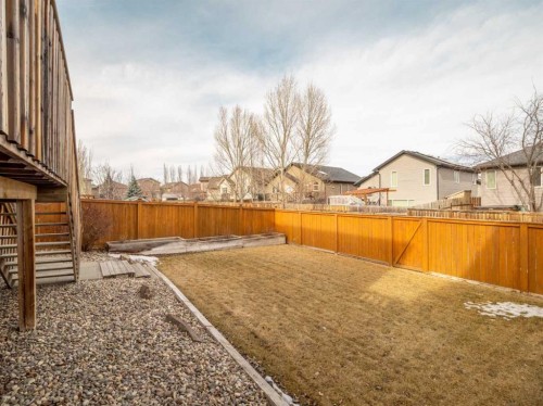 1601 Coalbanks Boulevard West, Lethbridge, AB - Outdoor