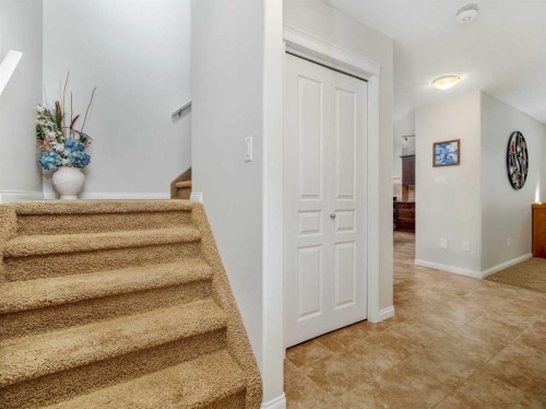 1601 Coalbanks Boulevard West, Lethbridge, AB - Indoor Photo Showing Other Room