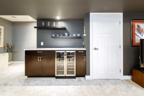 839 37 Avenue, Edmonton, AB - Indoor Photo Showing Other Room