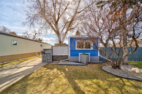2-1410 43Rd Street, Lethbridge, AB 