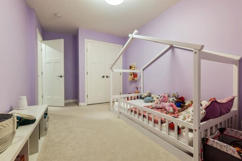 370 Magnolia Heath Se, Calgary, AB - Indoor