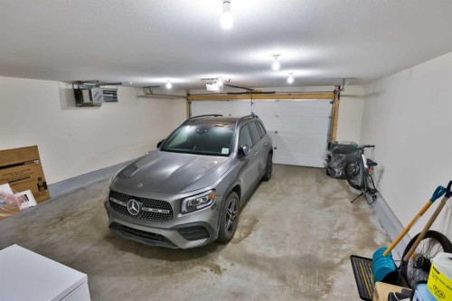 66 Coalbanks Gate West, Lethbridge, AB - Indoor Photo Showing Garage