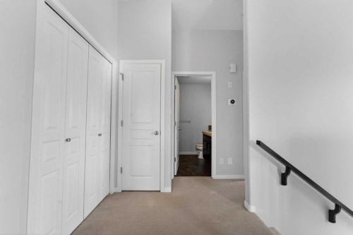 107 Keystone Terrace West, Lethbridge, AB - Indoor Photo Showing Other Room