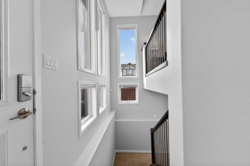 107 Keystone Terrace West, Lethbridge, AB - Indoor Photo Showing Other Room