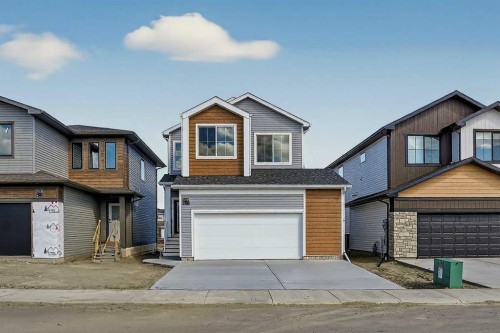 3109 44 Street SOUTH Lethbridge, AB T1K 8L1