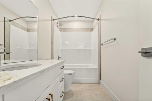 3109 44 Street South, Lethbridge, AB - Indoor Photo Showing Bathroom