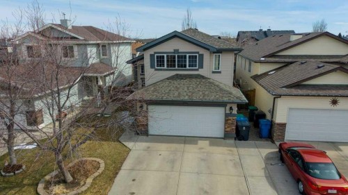 329 Grizzly Crescent North, Lethbridge, AB - Outdoor