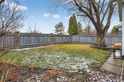 38 Harvard Crescent West, Lethbridge, AB - Outdoor With Backyard