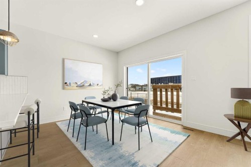 4517 31 Avenue South, Lethbridge, AB - Indoor Photo Showing Dining Room