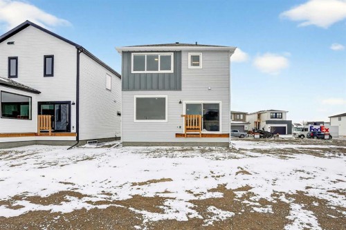 4517 31 Avenue South, Lethbridge, AB - Outdoor