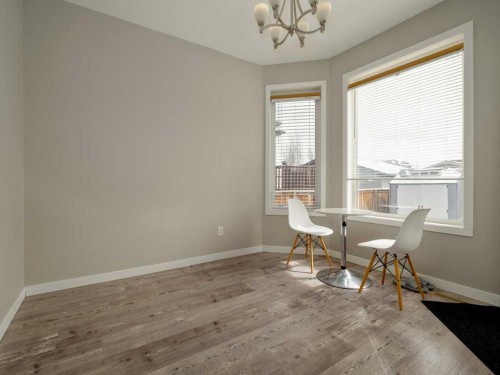 146 Silkstone Road West, Lethbridge, AB - Indoor