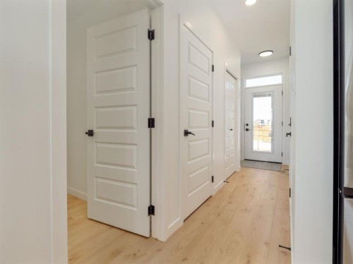 661 Blackwolf Boulevard North, Lethbridge, AB - Indoor Photo Showing Other Room