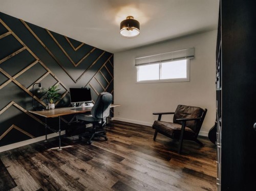 5327 3A Street West, Claresholm, AB - Indoor