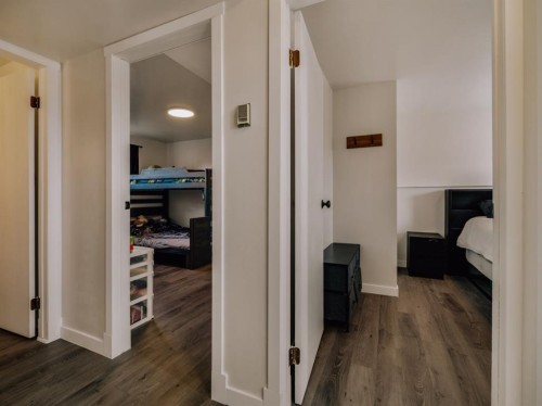 5327 3A Street West, Claresholm, AB - Indoor Photo Showing Other Room