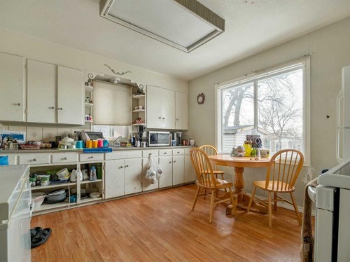 1508 19 Avenue, Coaldale, AB - Indoor Photo Showing Other Room
