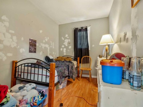1508 19 Avenue, Coaldale, AB - Indoor Photo Showing Bedroom